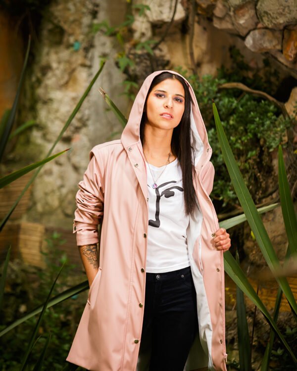 ABRIGO LARGO TIPO PARKA